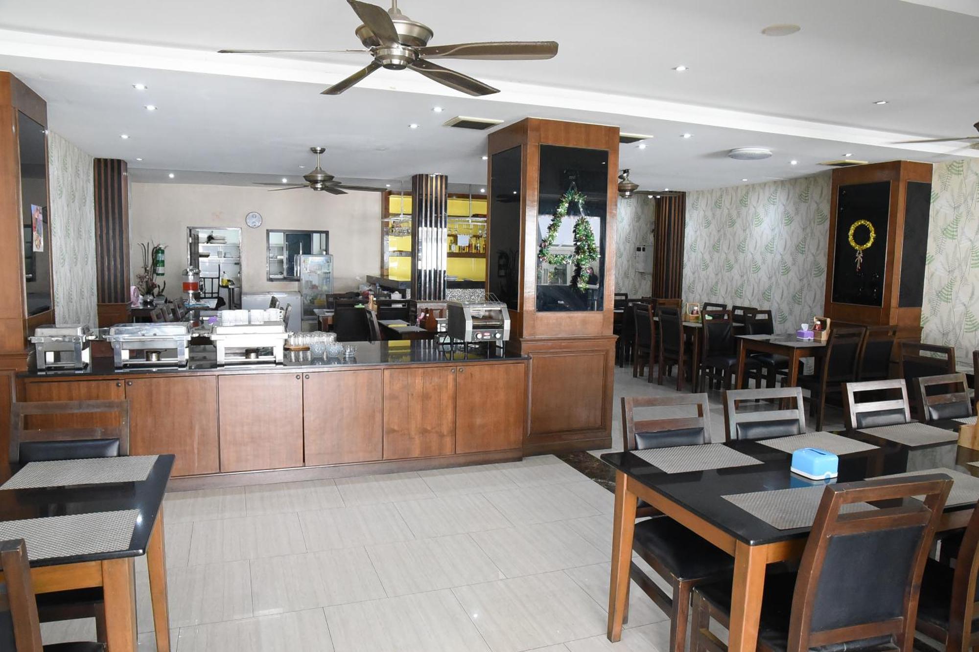 The Base Inn Pattaya ภายนอก รูปภาพ